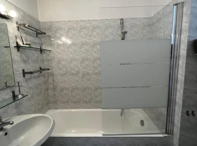 Solution Solari Apartament Mediolan